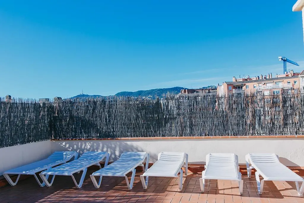 Aparthotel Bertran Barcelona 3*,