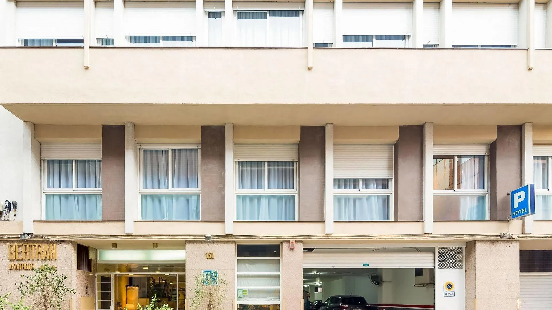 Aparthotel Bertran Barcelona