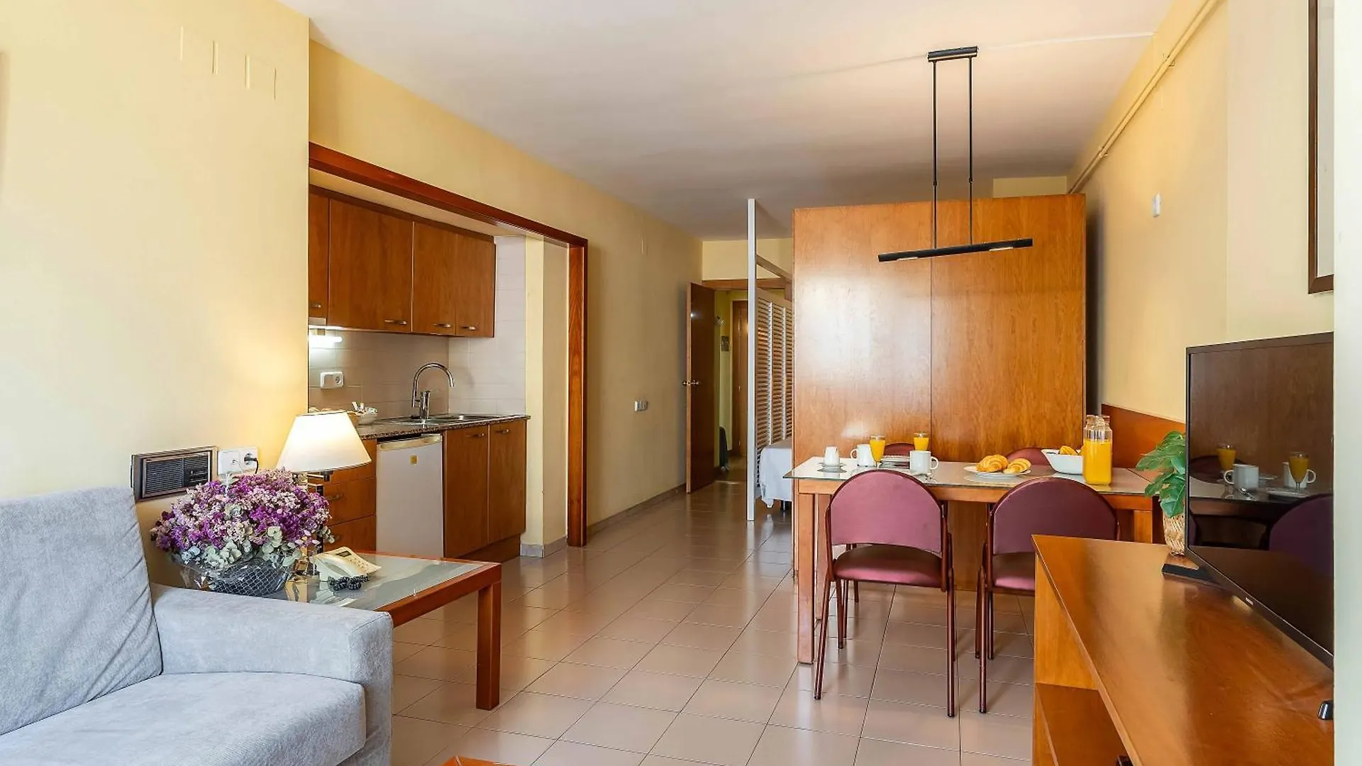Aparthotel Bertran Barcelona