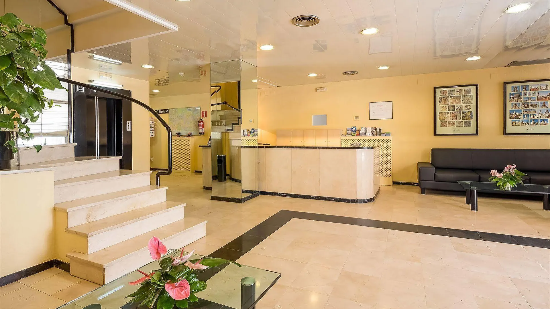 Aparthotel Bertran Barcelona