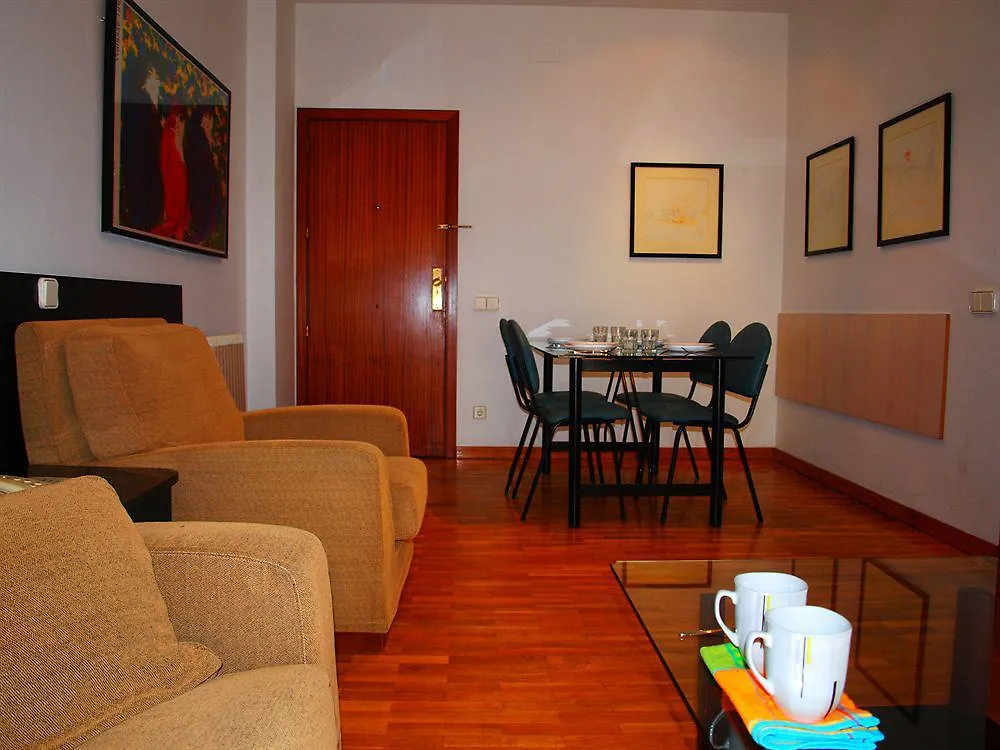 ***  Aparthotel Bertran Barcelona Spain
